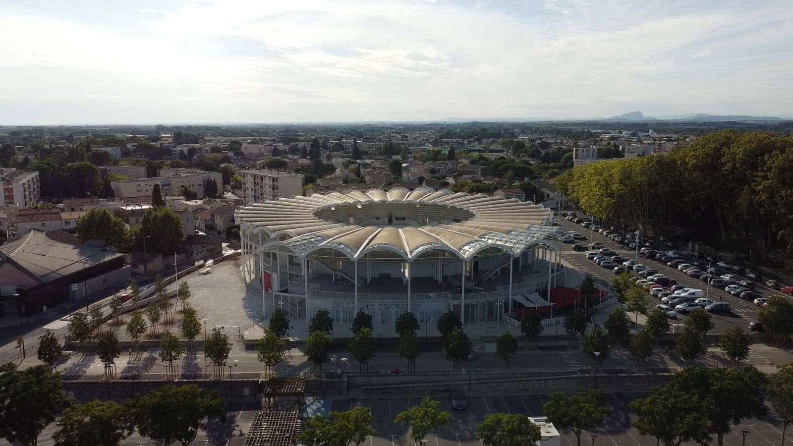 Ville Lunel Arenes
